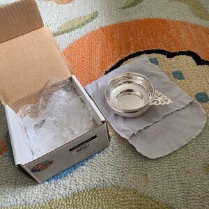 Empire Silver I Sterling Pierced Handle Porringer